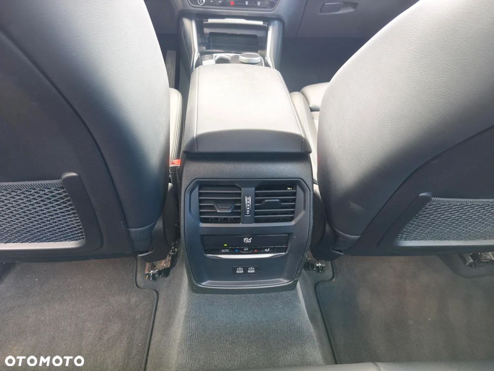 BMW Seria 3 - 13