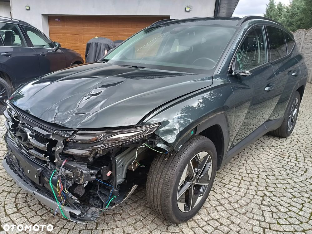 Hyundai Tucson - 8