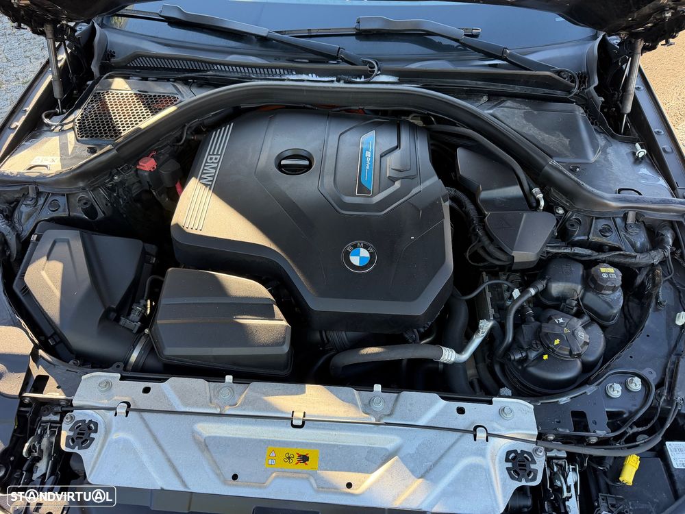 BMW 330 e Corporate Edition Auto - 10