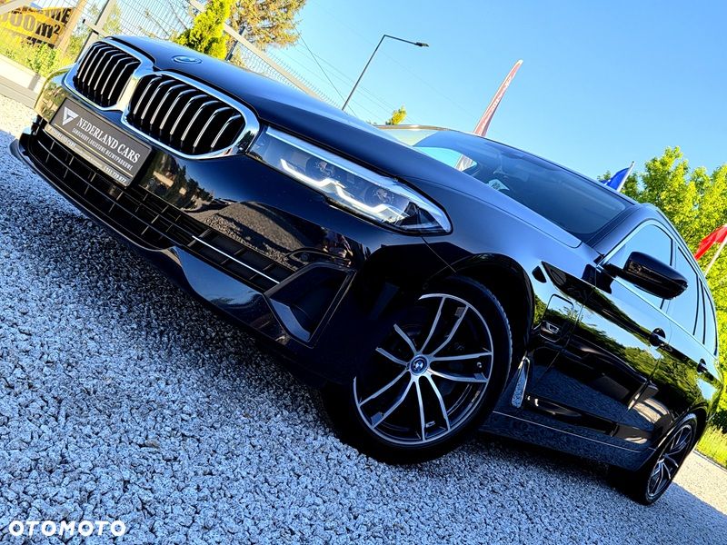 BMW Seria 5 530e xDrive - 3