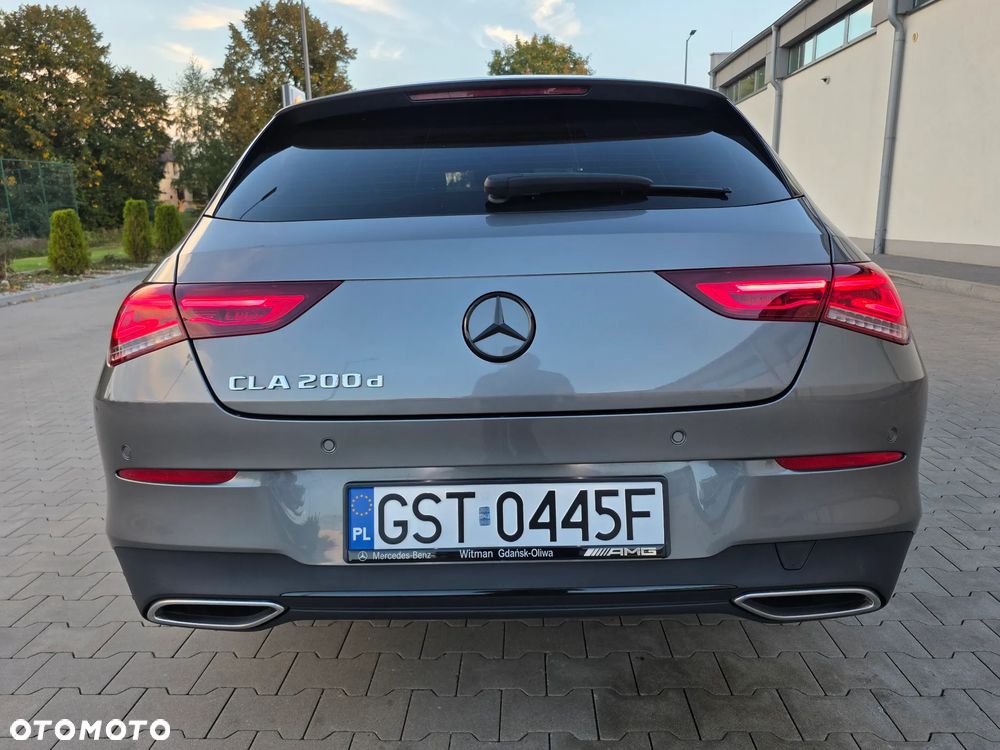 Mercedes-Benz CLA 200 d 8G-DCT Progressive - 4