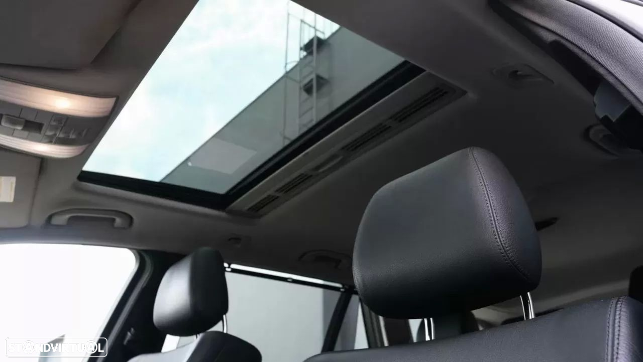 Mercedes-Benz E 220 CDi Avantgarde BE - 28