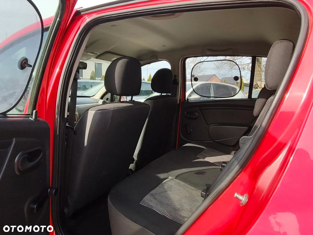 Dacia Sandero - 30