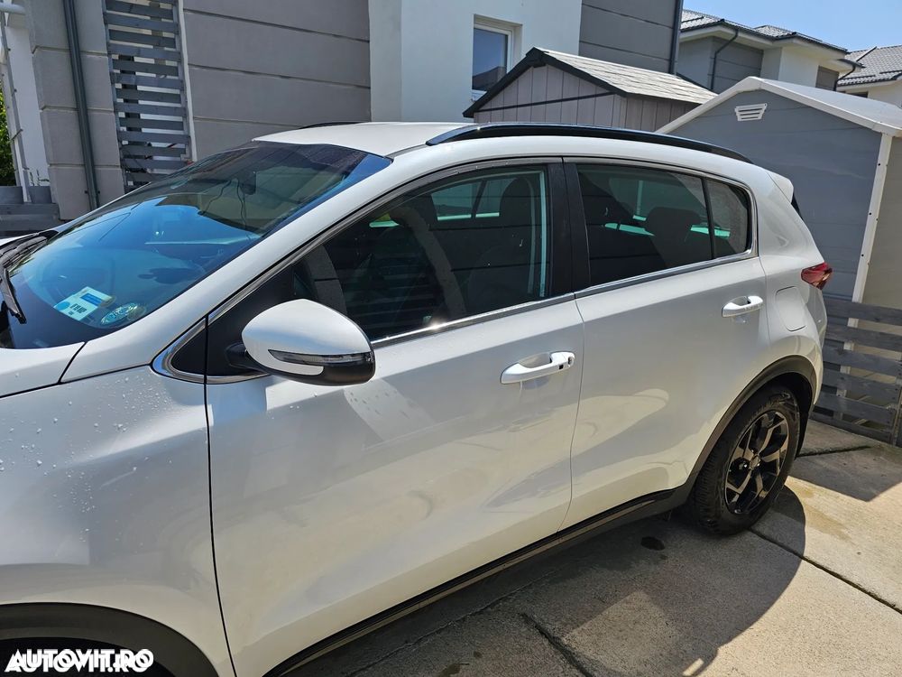 Kia Sportage 1.6 CRDI 2WD Eco-Dynamics+ (48V M-H) Black Edition - 3