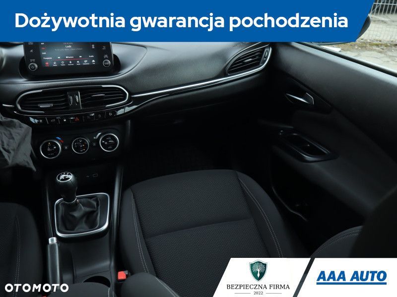 Fiat Tipo - 10