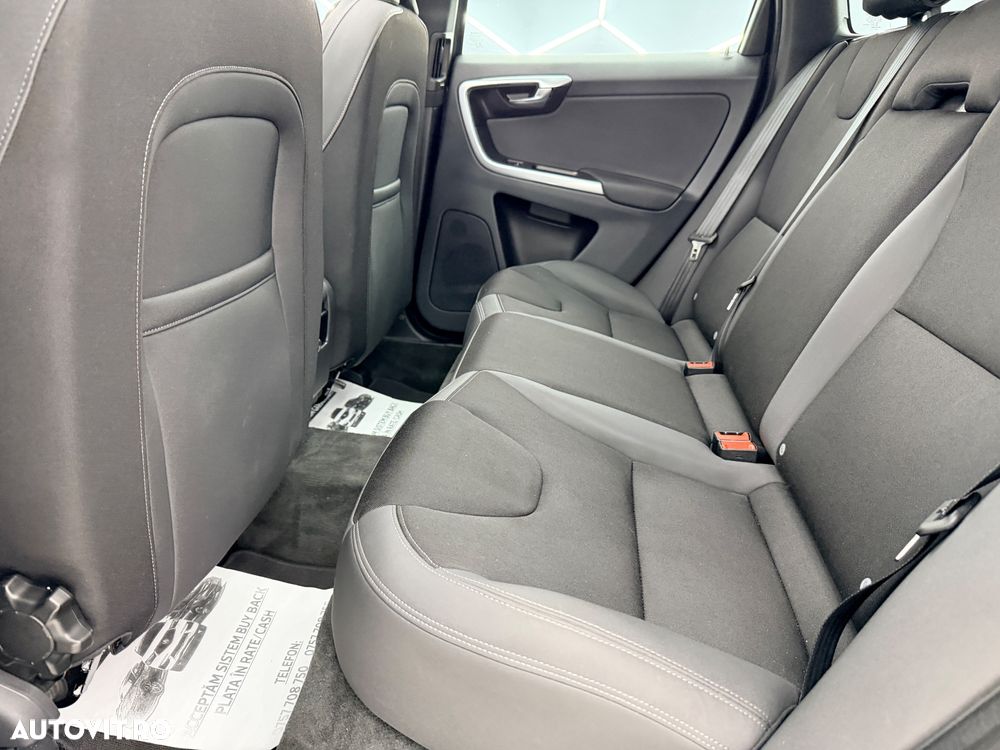 Volvo XC 60 D3 Start-Stop Kinetic - 13