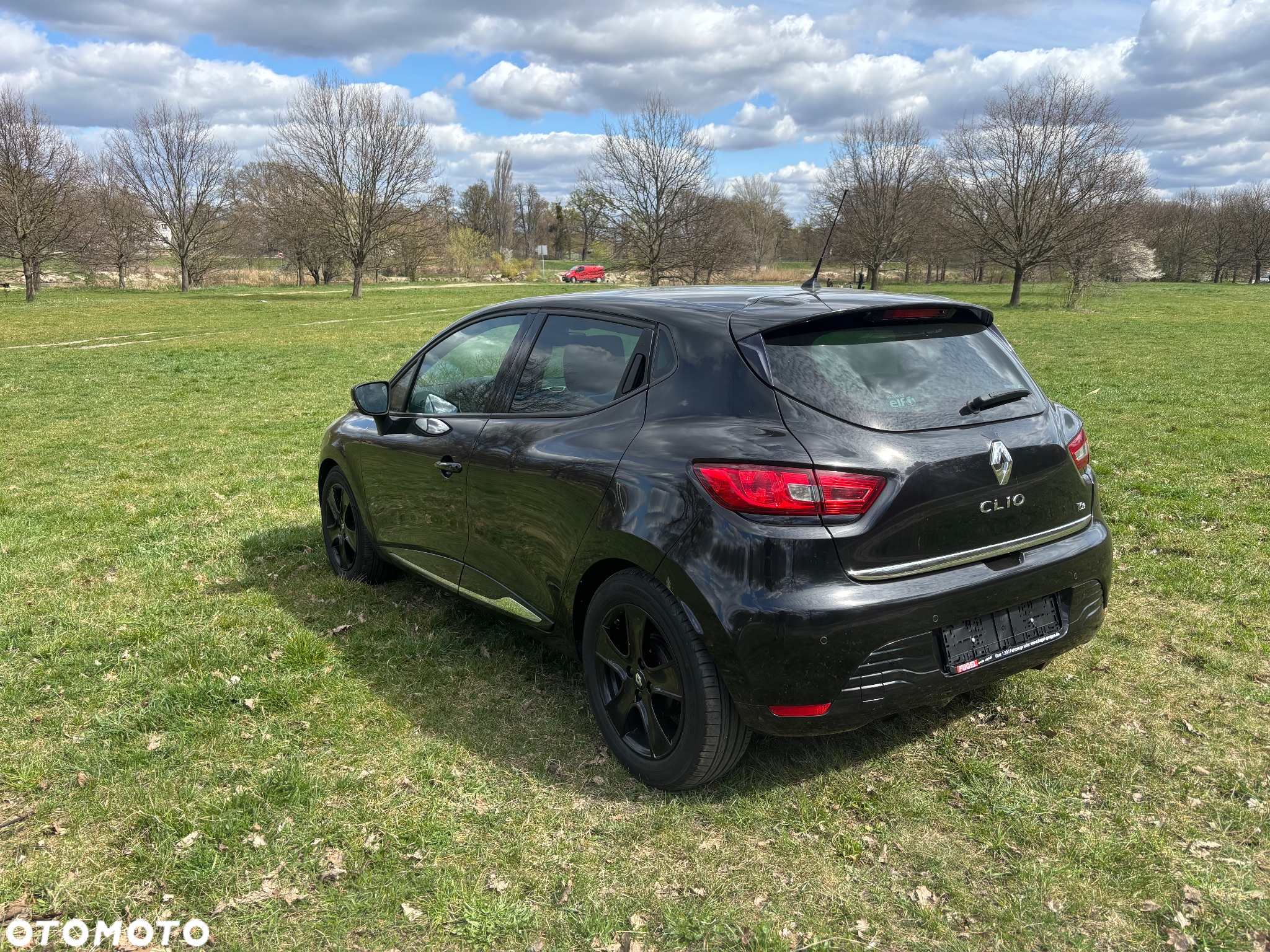 Renault Clio TCe 90 Limited - 12
