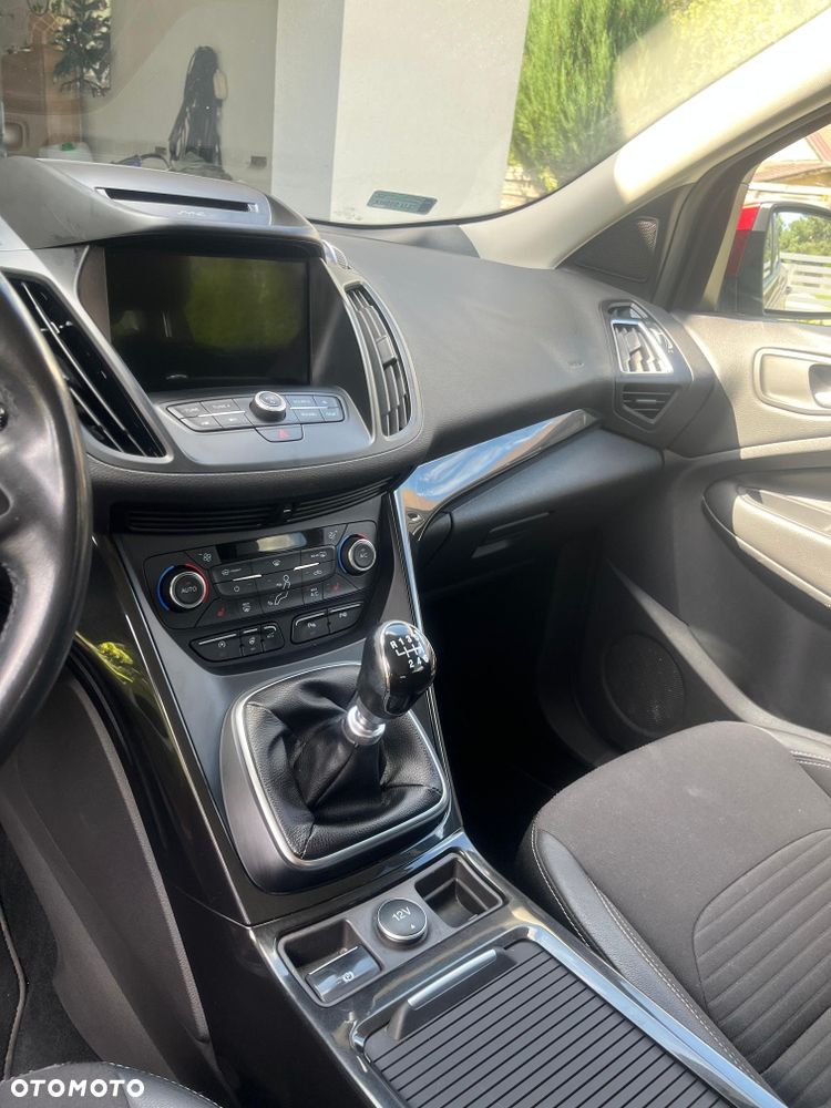 Ford Kuga - 6