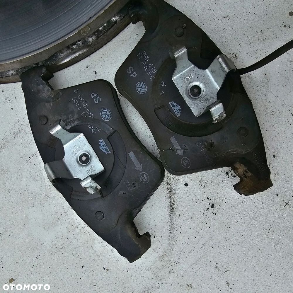 VW T6 tarcza tarcze klocki hamulcowe przód + tył IGŁA KOMPLET ORYGINAŁ - 11