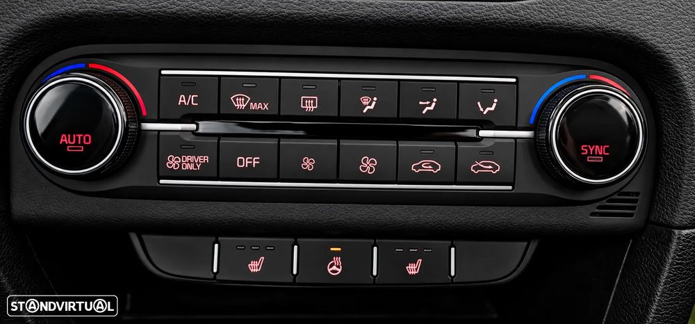 Kia Ceed SW 1.6 GDI DCT OPF Platinum Edition - 12