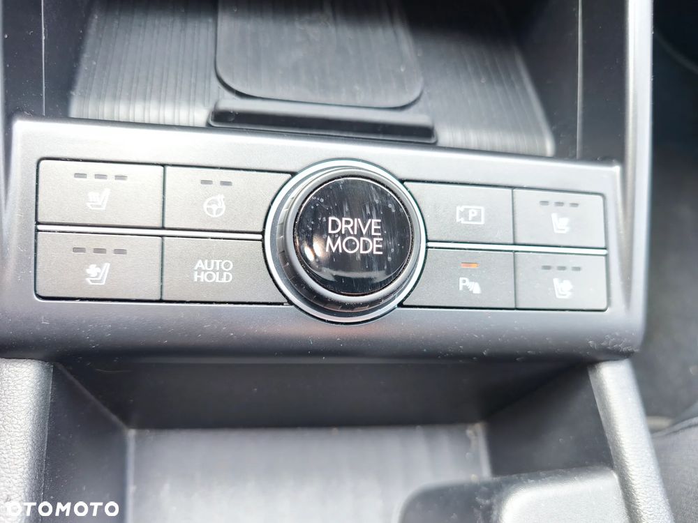 Hyundai Kona 1.6 GDI Hybrid Platinum DCT - 24