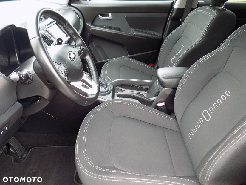 Kia Sportage 2.0 CRDI 4WD Automatik Dream-Team Edition - 22