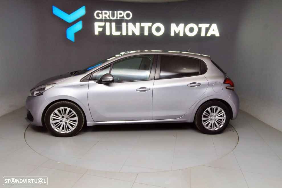 Peugeot 208 1.2 PureTech Active - 5