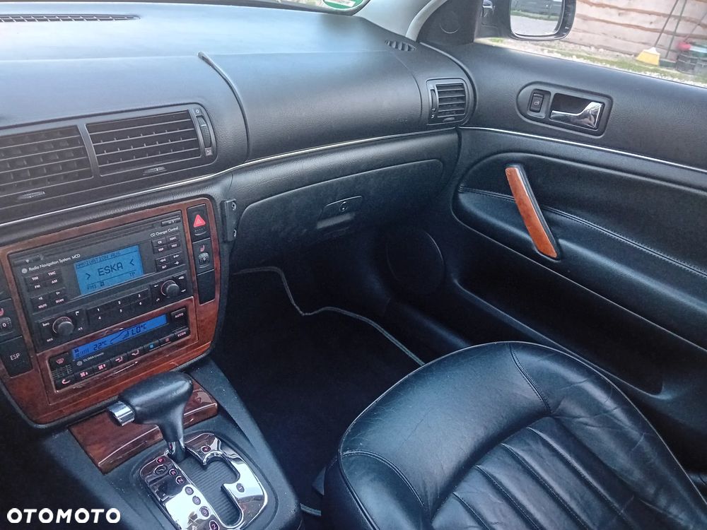 Volkswagen Passat - 6