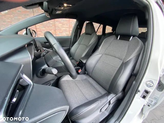 Toyota Corolla 1.8 Hybrid Style - 22