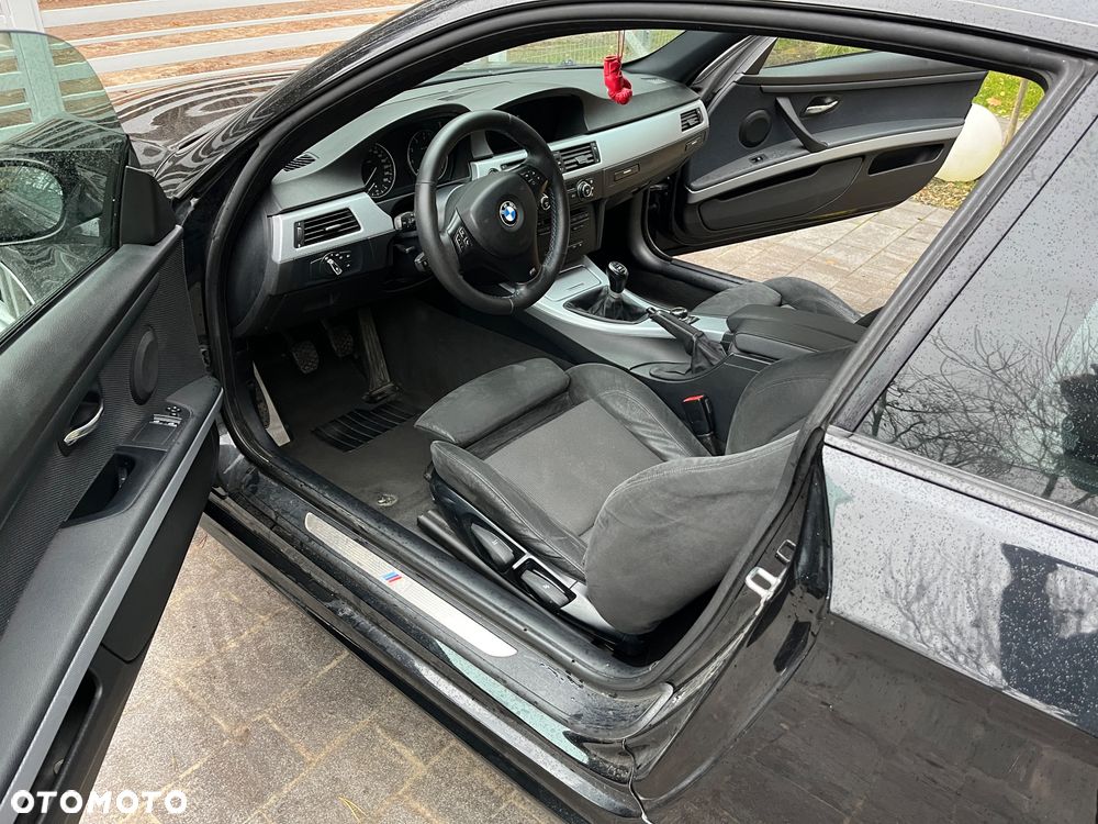 BMW Seria 3 325i - 5