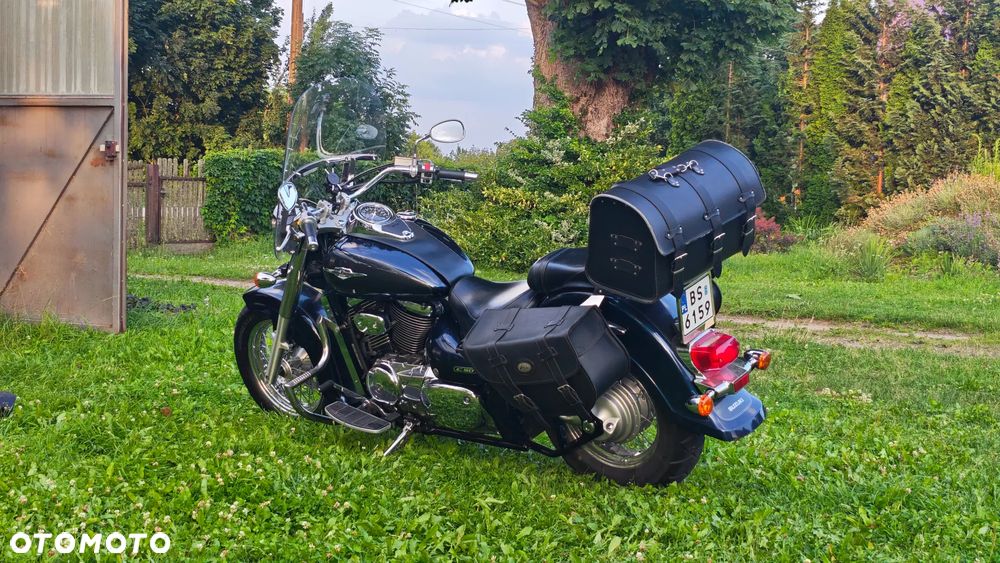Suzuki VL 800 Volusia - Boulevard C50 - 3