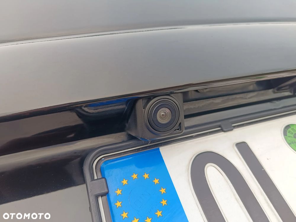 Citroën Berlingo Multispace BlueHDi 120 S&S SHINE - 18