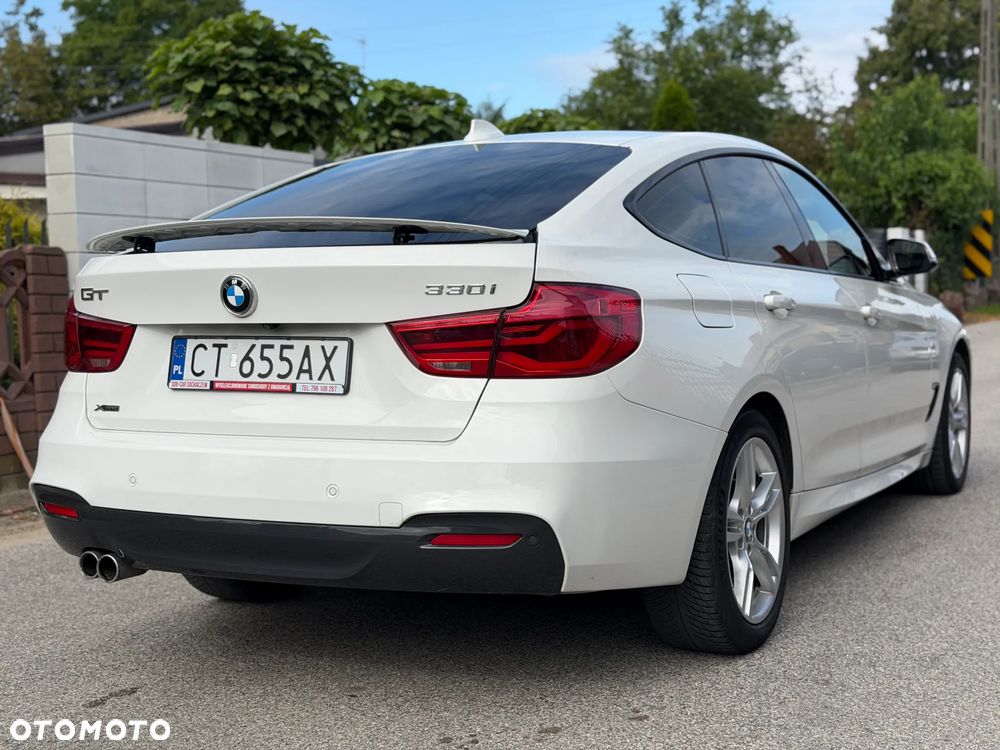 BMW 3GT 330i xDrive M Sport - 4