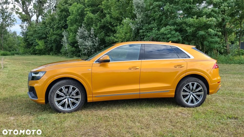 Audi Q8 - 2