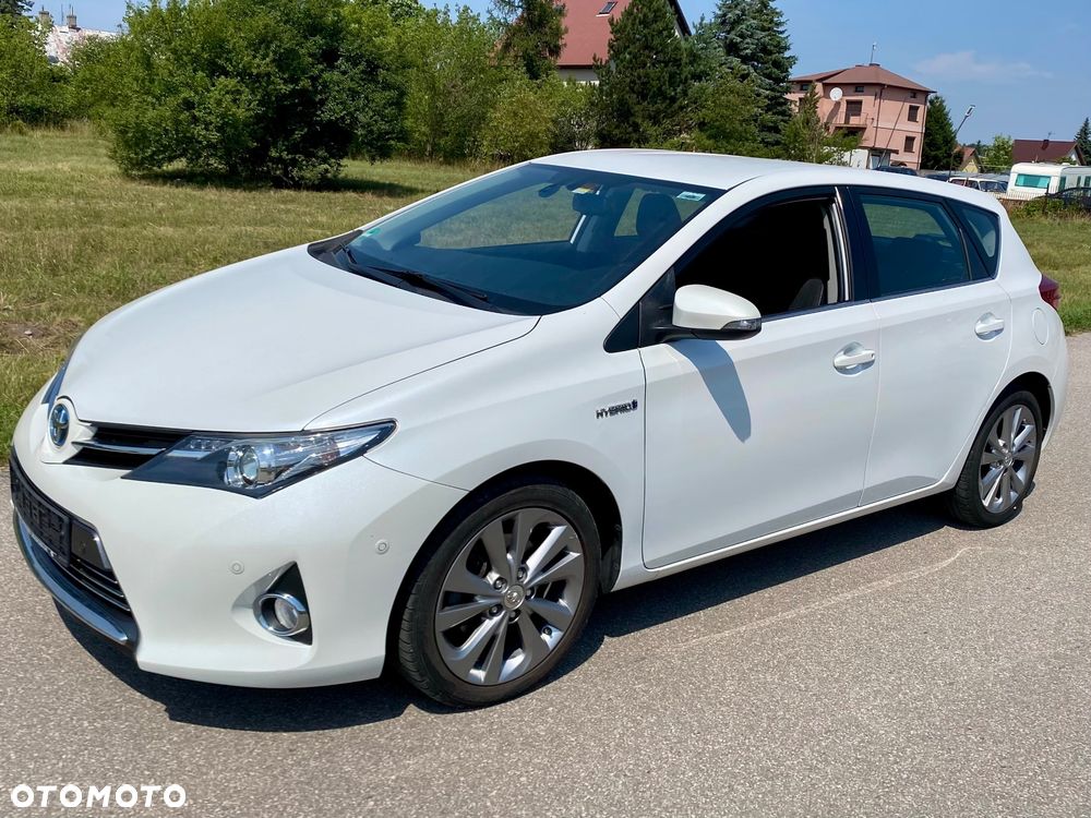 Toyota Auris - 2