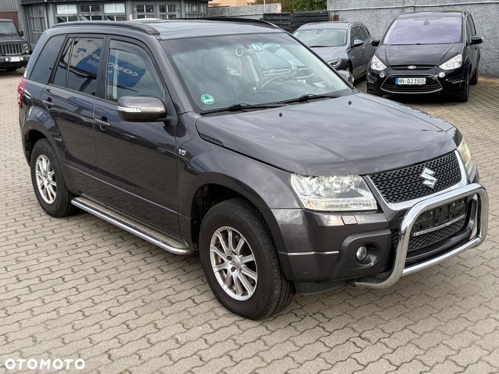Suzuki Grand Vitara - 3