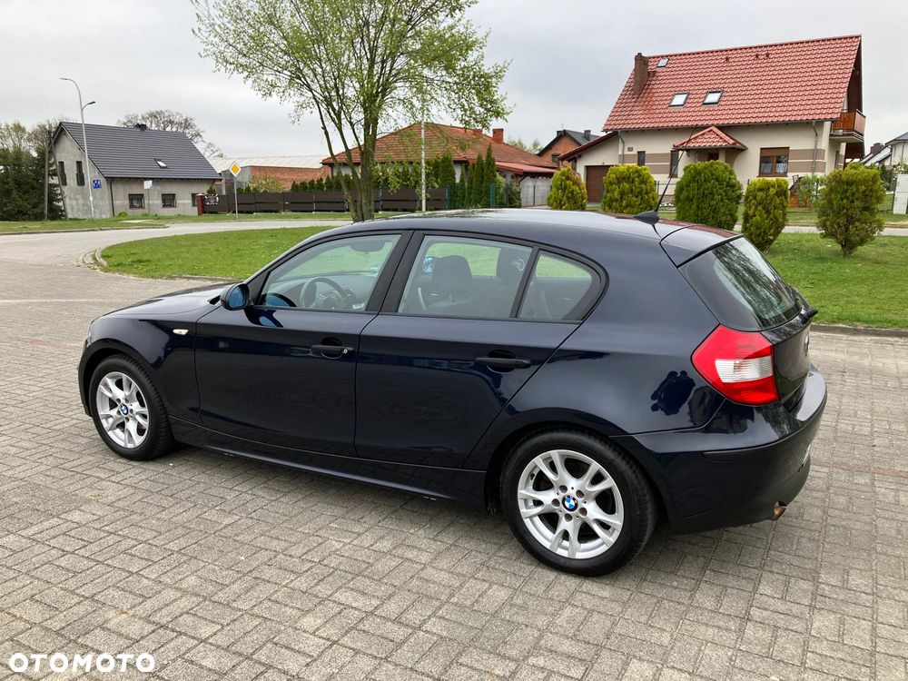 BMW Seria 1 116i - 4