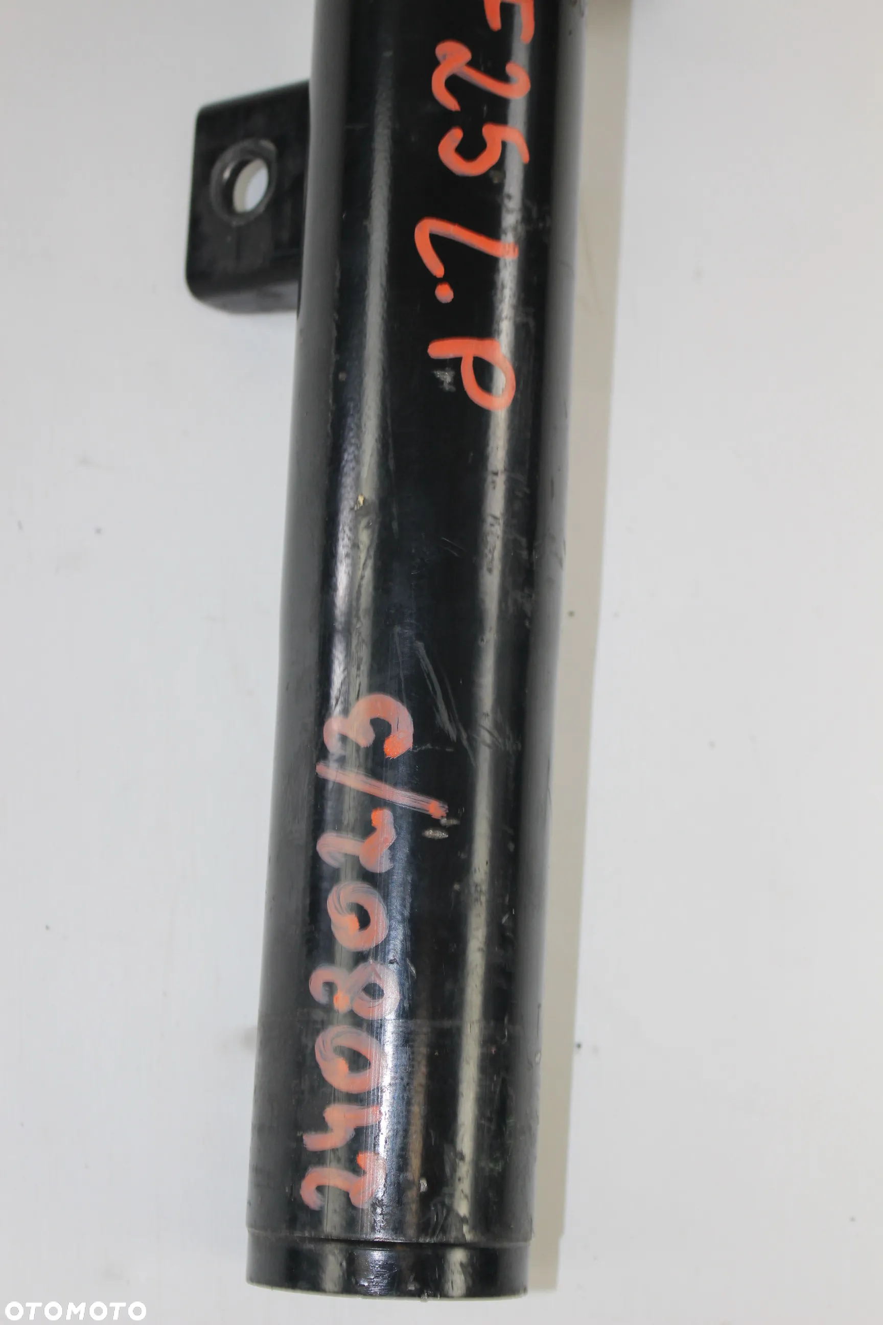 BMW F25 X3  AMORTYZATOR  6787135 - 3