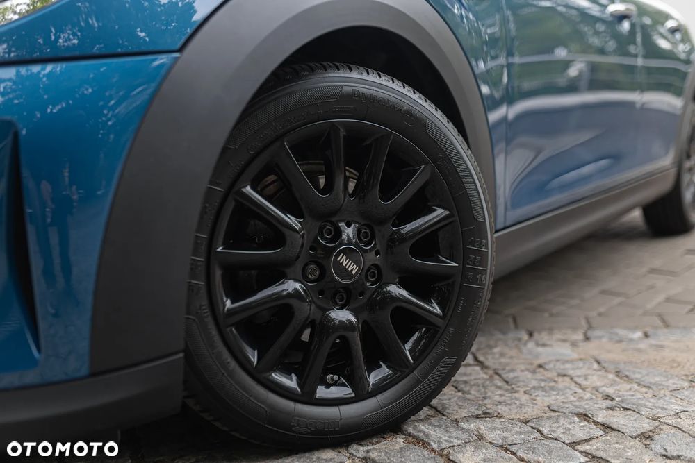 MINI Cooper Standard - 4