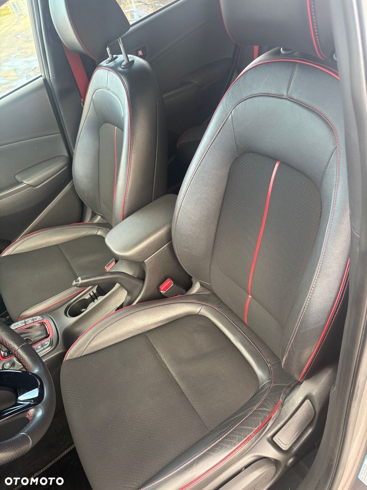 Hyundai Kona 1.6 T-GDI DCT 4WD Style - 10