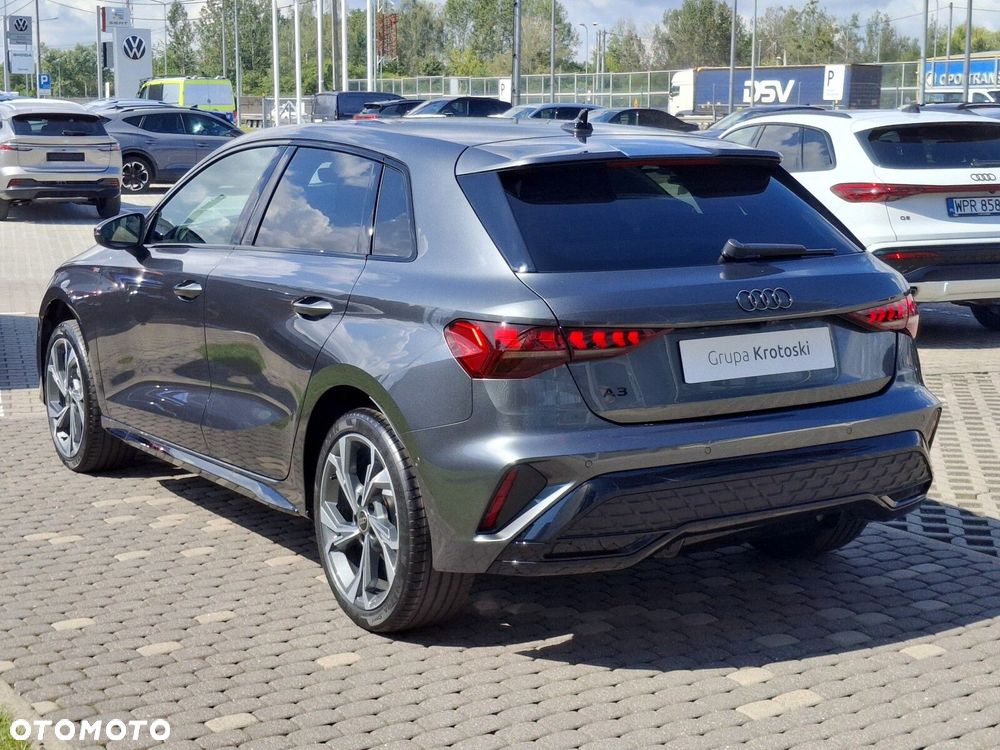 Audi A3 Sportback - 5