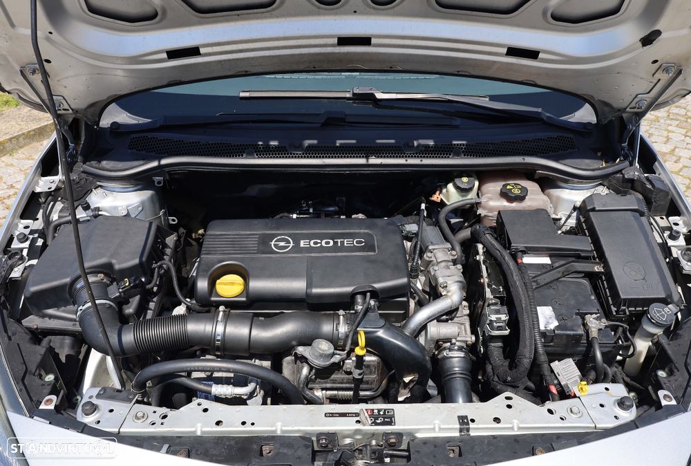 Opel Astra Sports Tourer 1.7 CDTi Cosmo - 25