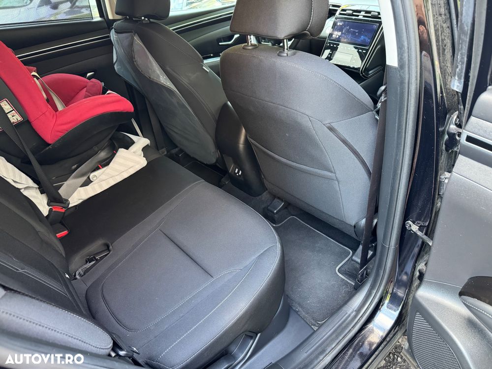 Hyundai Tucson 1.6 T-GDi HEV 2WD Select - 19