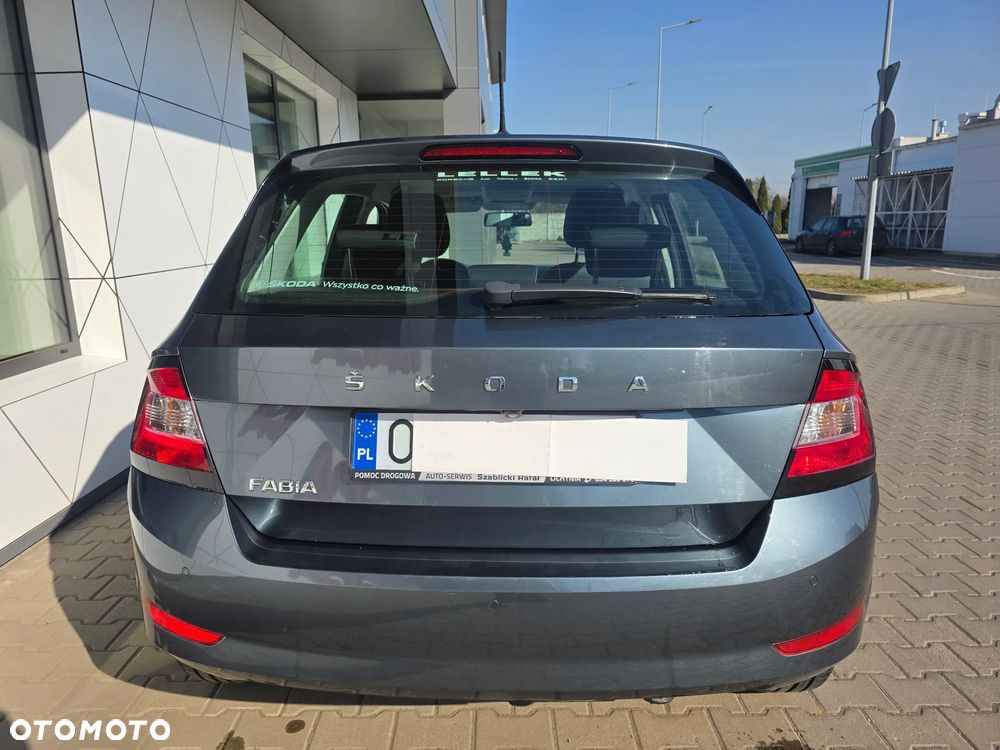 Skoda Fabia 1.0 TSI Ambition - 12