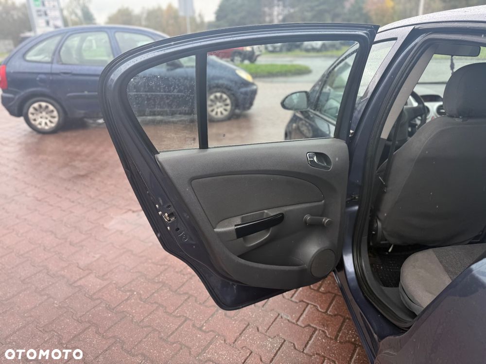 Opel Corsa 1.2 16V Cosmo - 14