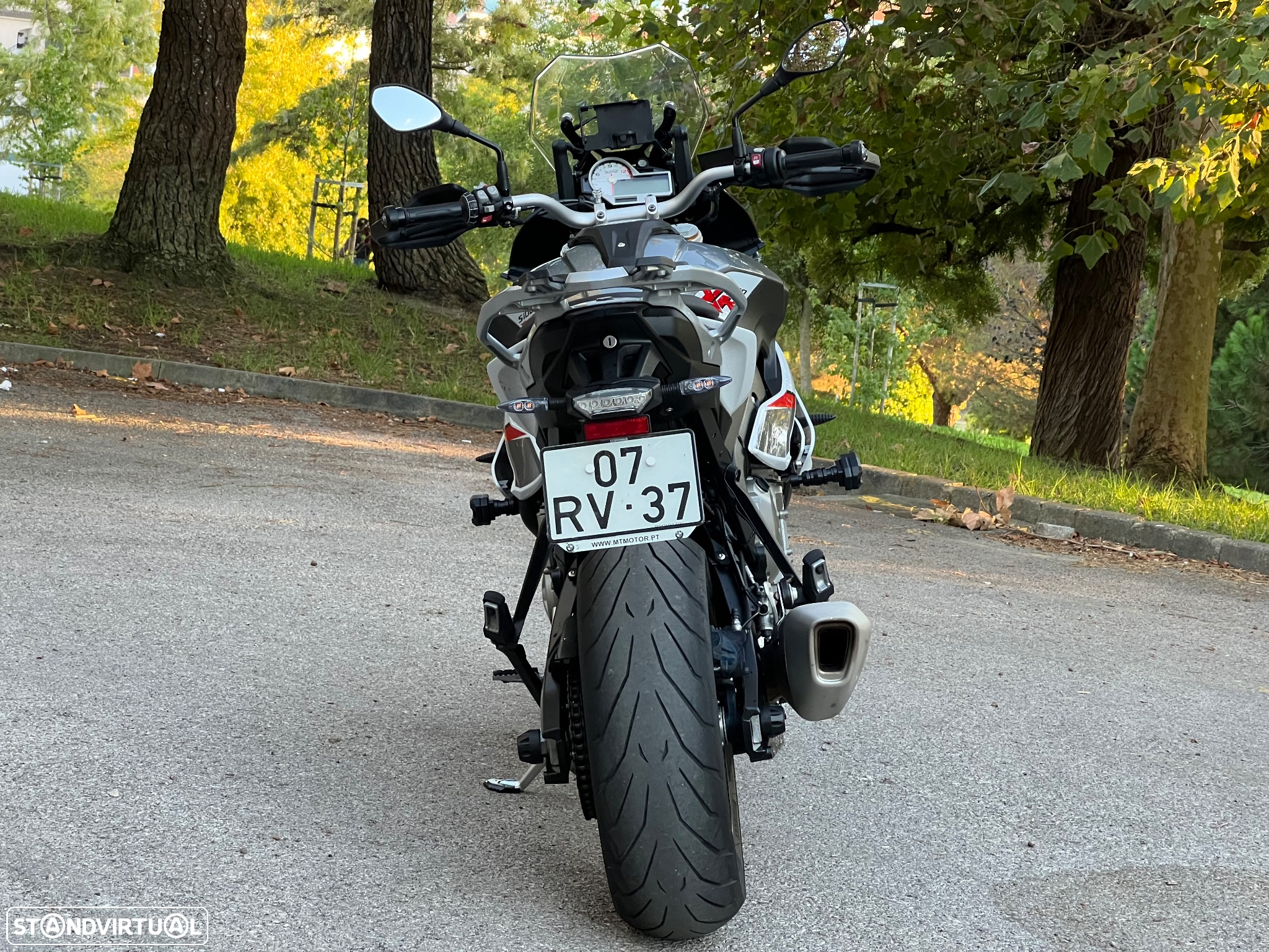 BMW S 1000 XR Tricolor - 4