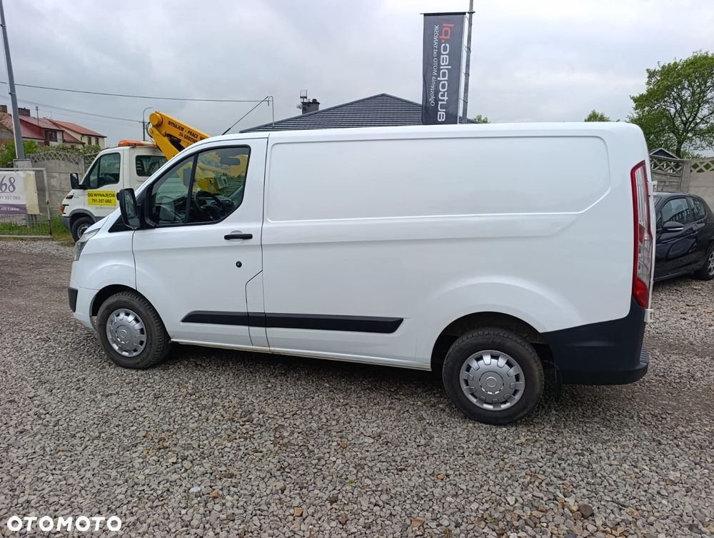 Ford Transit Custom - 8