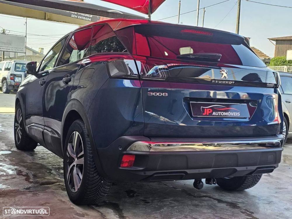 Peugeot 3008 1.6 Hybrid Allure Pack e-EAT8 - 17