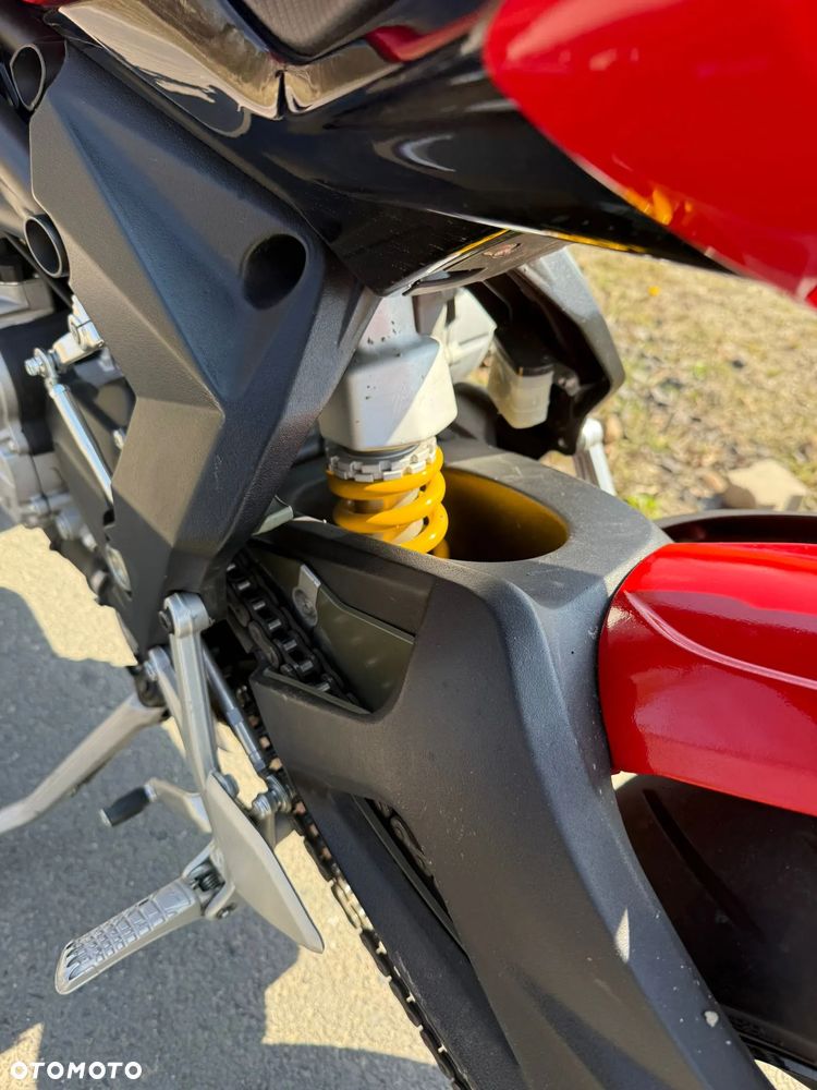 MV AGUSTA Brutale - 21