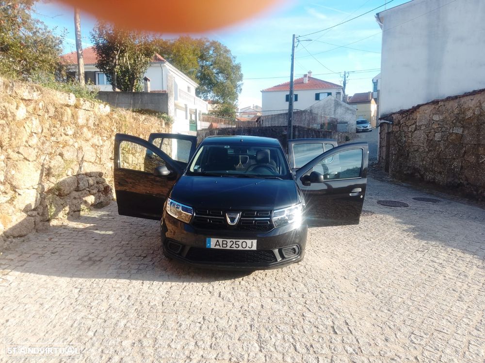 Dacia Sandero 1.0 TCe Essential - 2