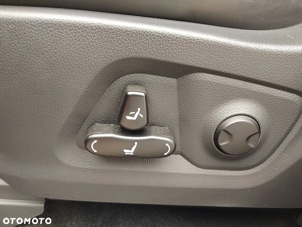 SsangYong/KGM Musso 2.2 e-XDi Quartz 4WD - 25