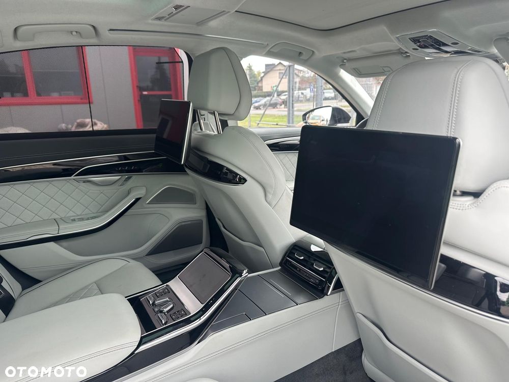 Audi A8 - 18