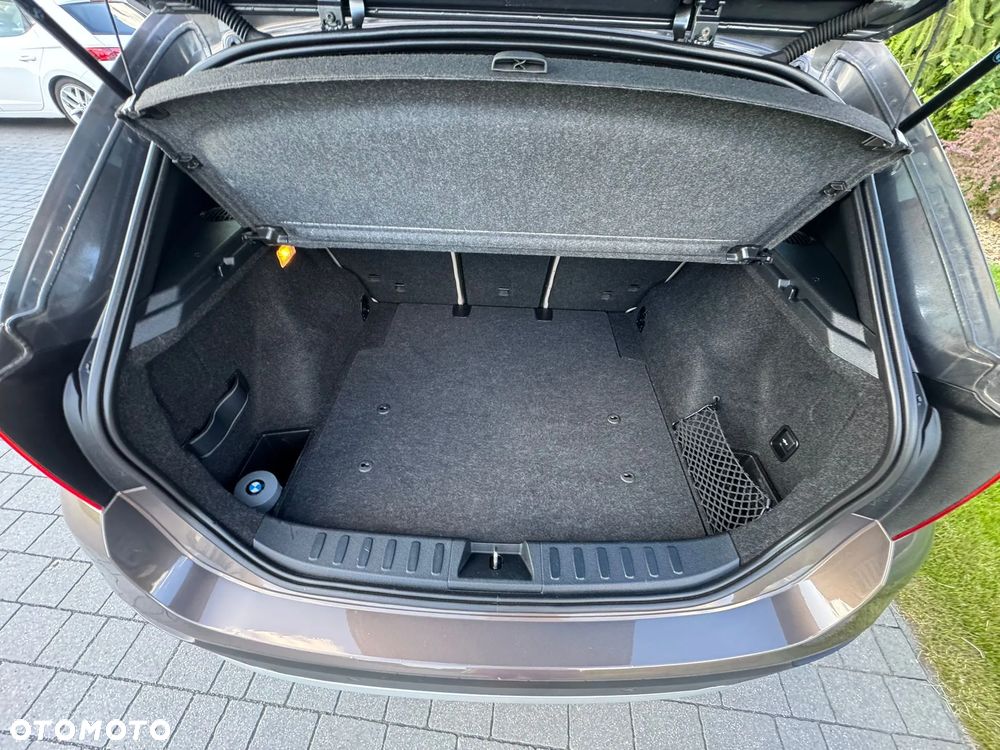 BMW X1 sDrive18i - 18