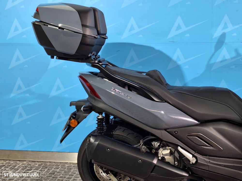 Yamaha Tricity 300 - 3
