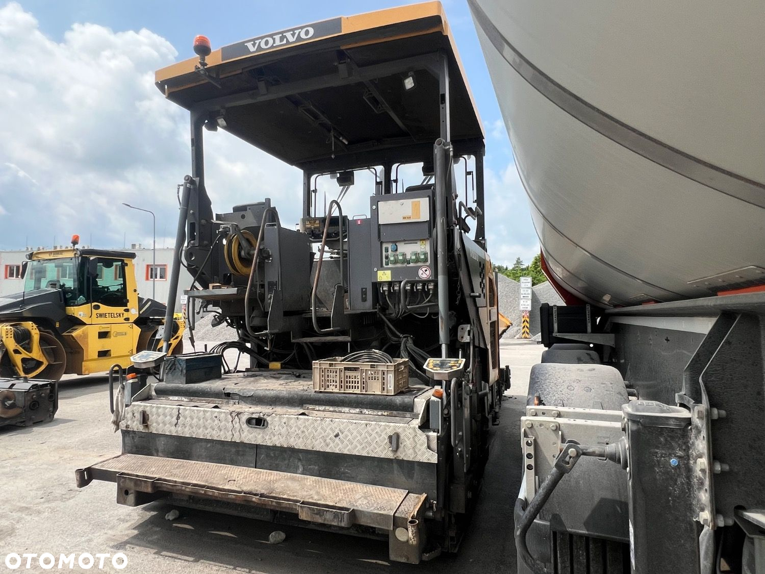 Volvo Abg P 7820 C - 4