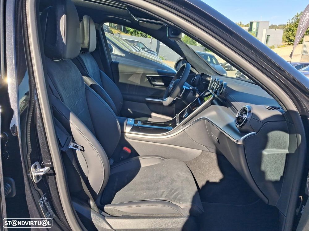 Mercedes-Benz C 300 d AMG Line - 14