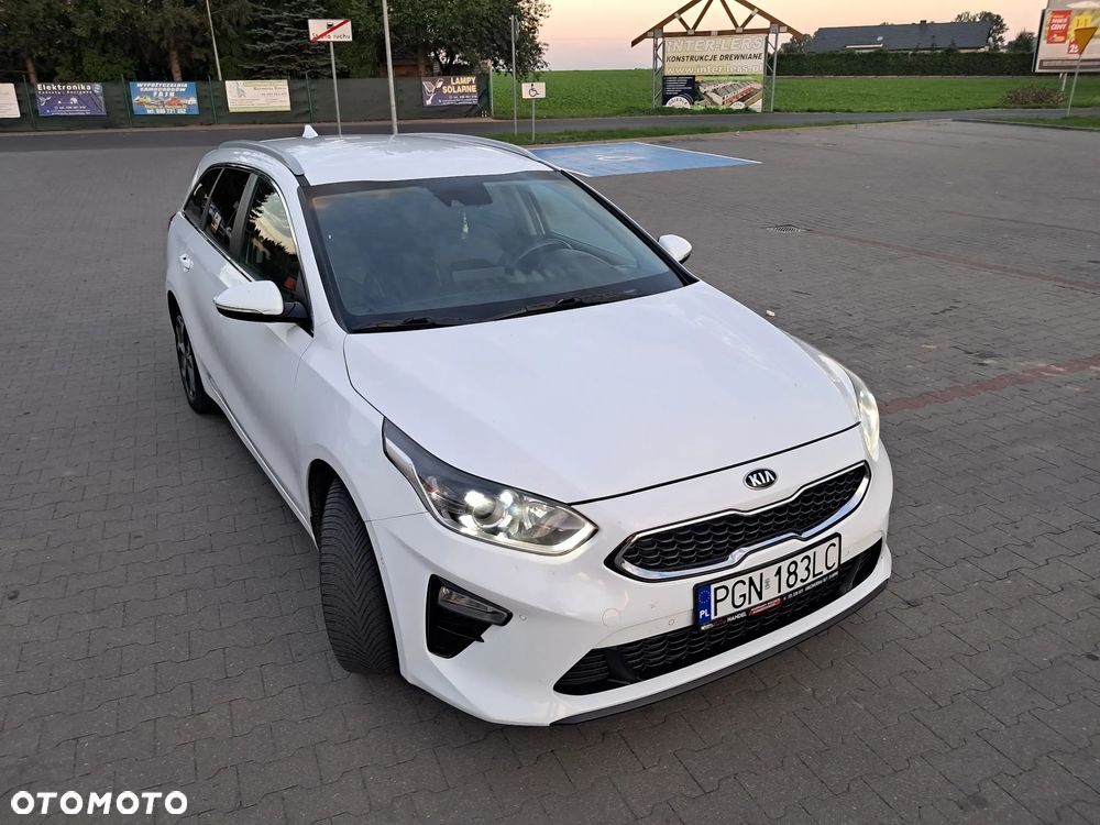 Kia Ceed SW 1.6 CRDi GT Line - 16