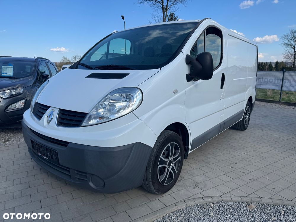 Renault TRAFIC - 6