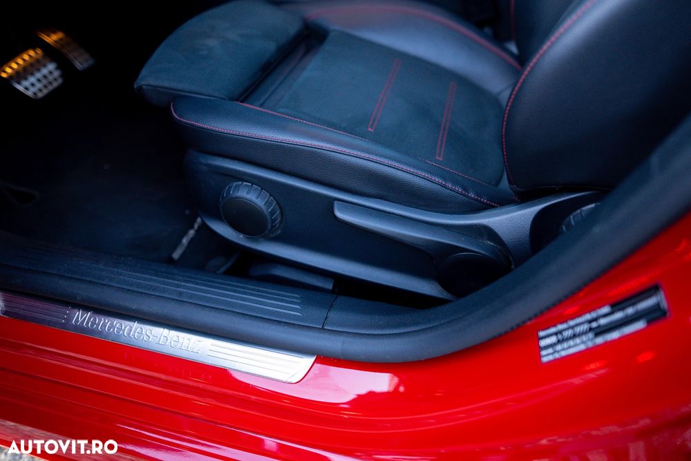 Mercedes-Benz CLA 250 4Matic 7G-DCT AMG Line - 24