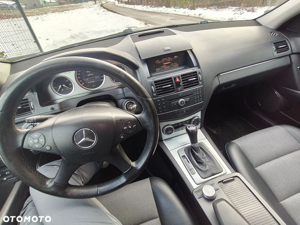 Mercedes-Benz Klasa C 220 CDI DPF Automatik Avantgarde - 15